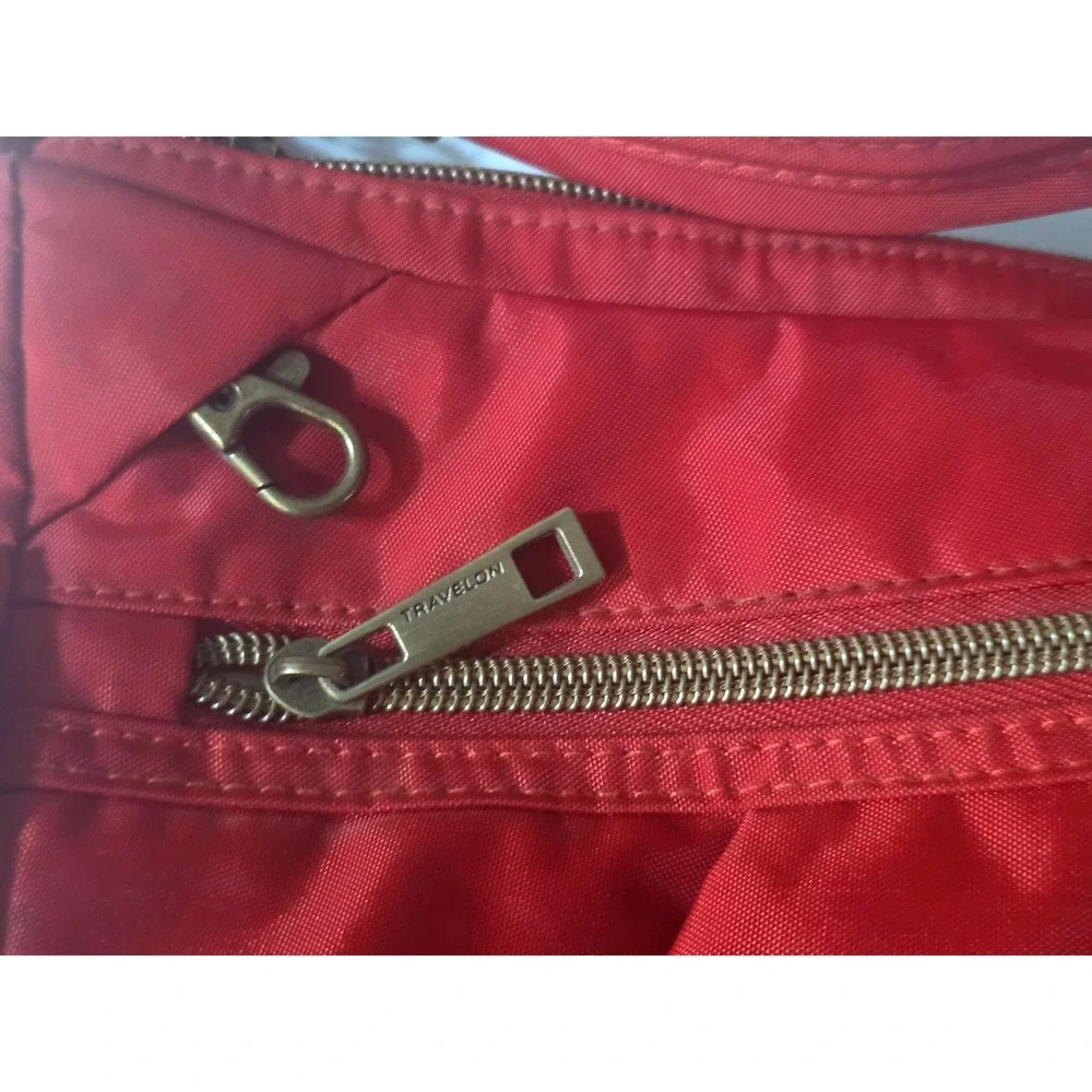 Travelon Anti-Theft Red Nylon Crossbody Hobo Bag Multiple Pockets Adjustable - Picture 9 of 11